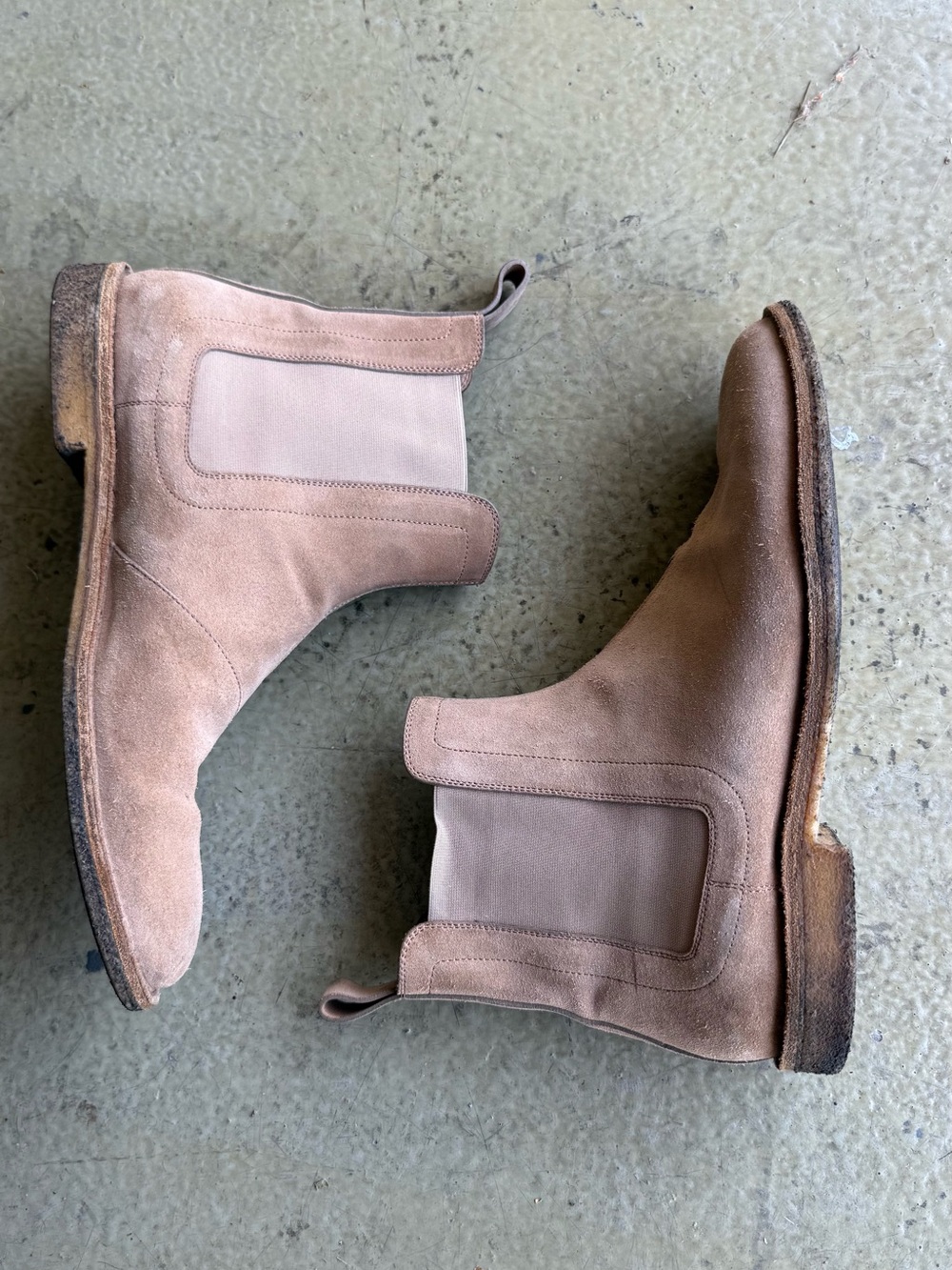 Bottega Veneta Chelsea Boot - Picture 4 of 6